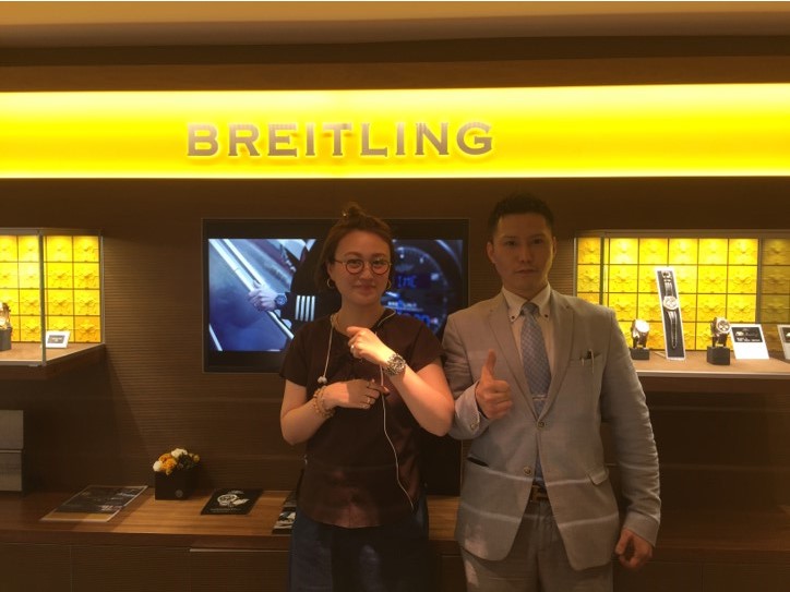 BREITLING クロノマット44 ブラック マザー オブ パール2017.06.06